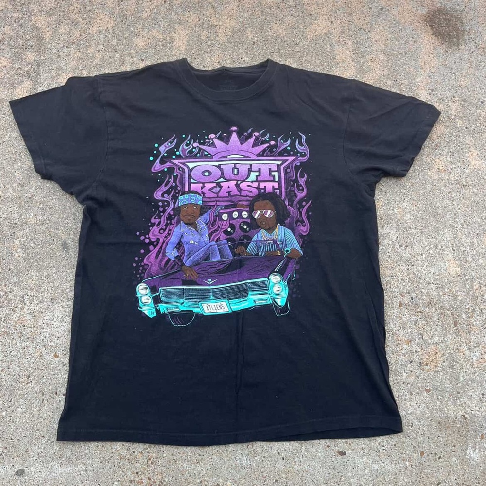 Outkast tee shirt